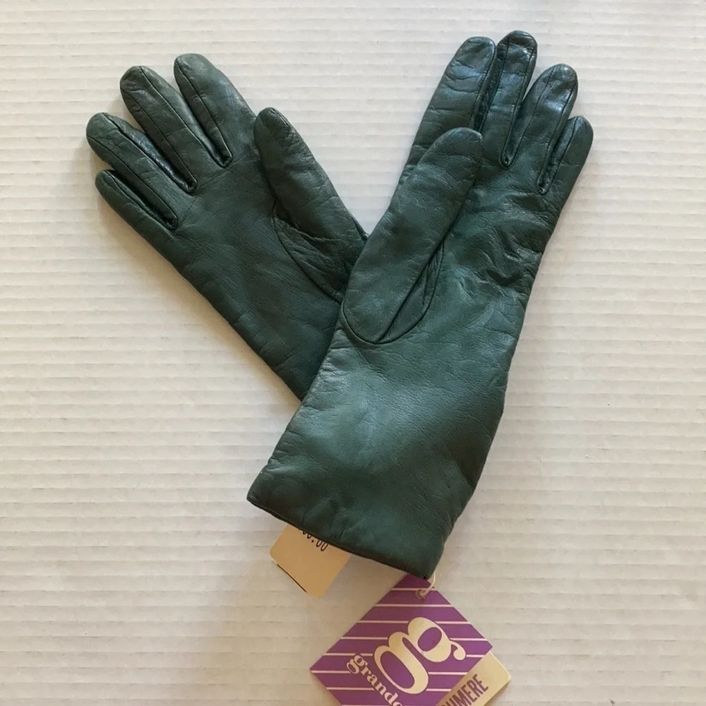 GTANDOE VTG green leather / cashmere lining gloves Sz 7 NWT